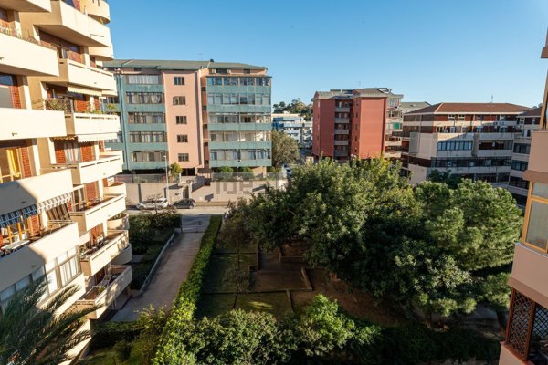 appartamento in vendita a Cagliari in zona Tuvixeddu/Tuvumannu