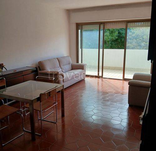 appartamento in vendita a Cagliari in zona Genneruxi