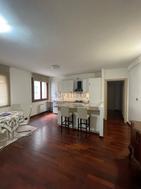 appartamento in vendita a Cagliari in zona San Benedetto