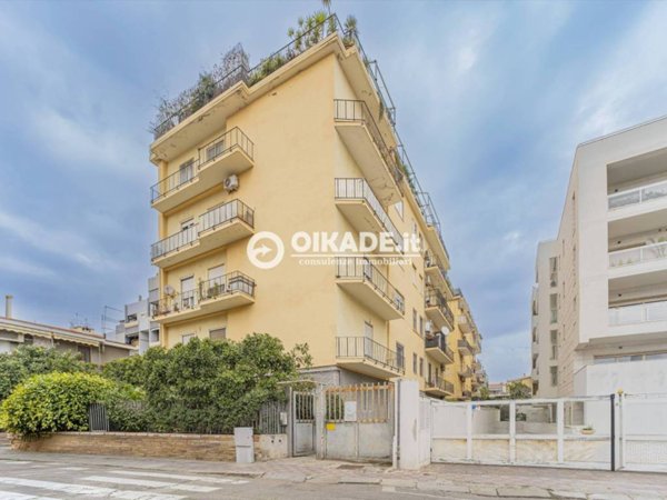 appartamento in vendita a Cagliari in zona Genneruxi