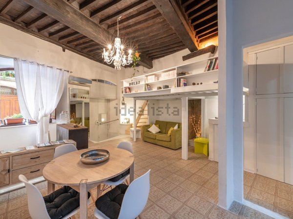 appartamento in vendita a Cagliari in zona Castello