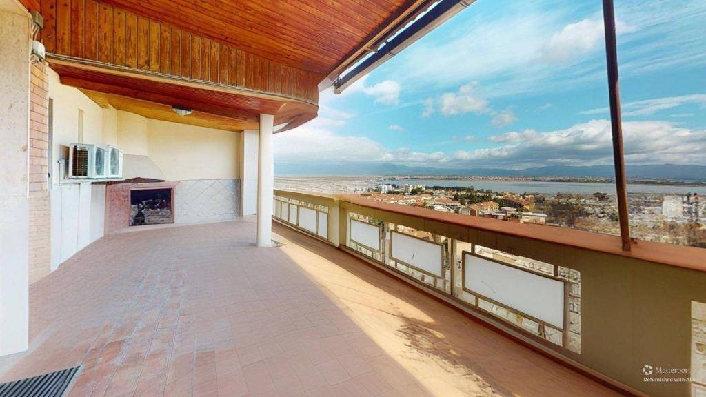 appartamento in vendita a Cagliari in zona Genneruxi