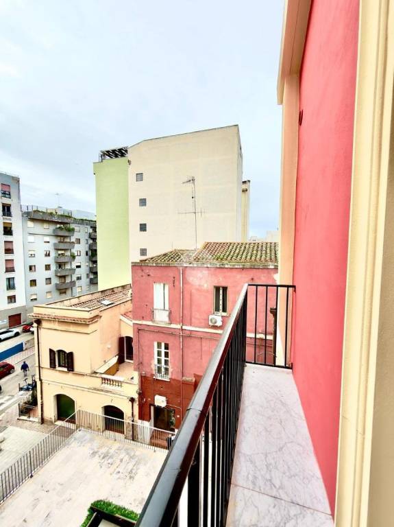 appartamento in vendita a Cagliari in zona Stampace/Punici