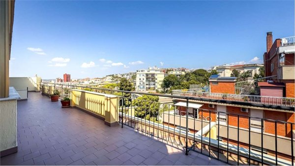 appartamento in vendita a Cagliari in zona Stampace/Punici