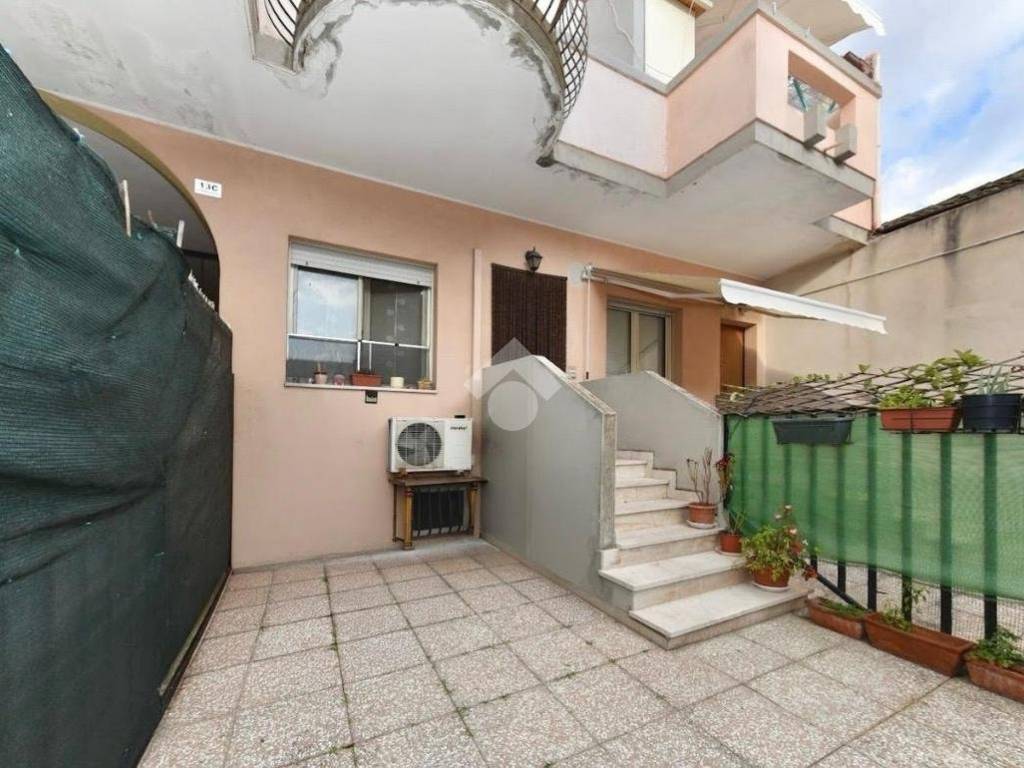 appartamento in vendita a Cagliari in zona Pirri