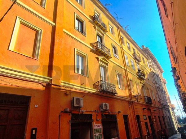 appartamento in vendita a Cagliari in zona Marina