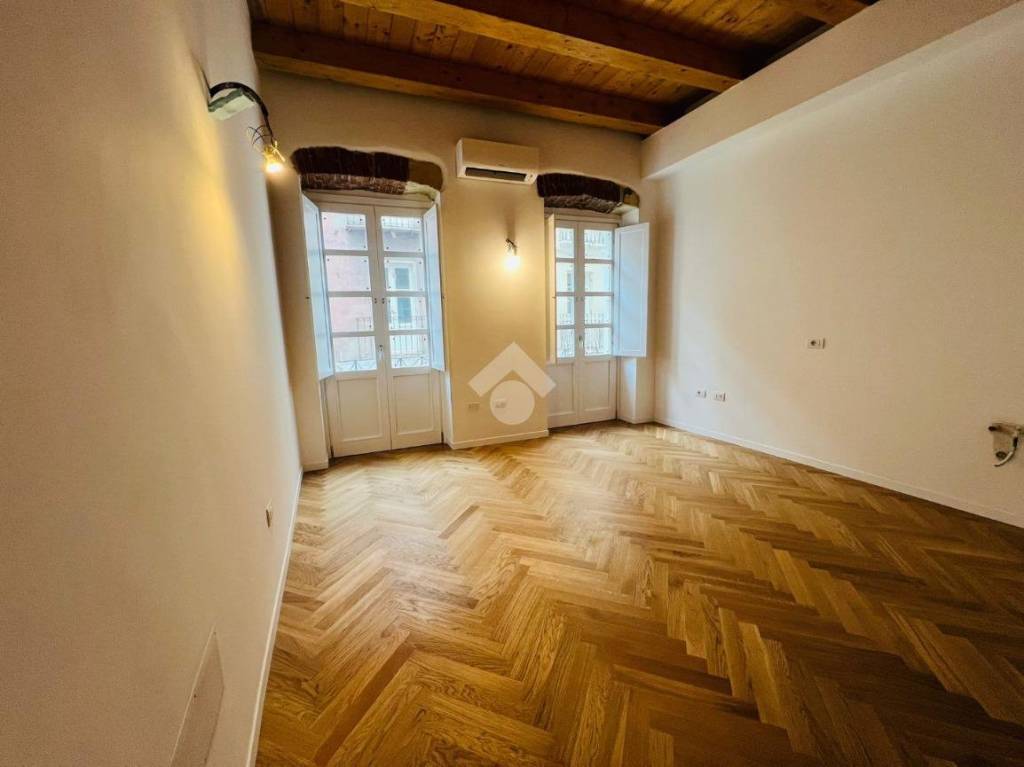 appartamento in vendita a Cagliari in zona Stampace/Punici