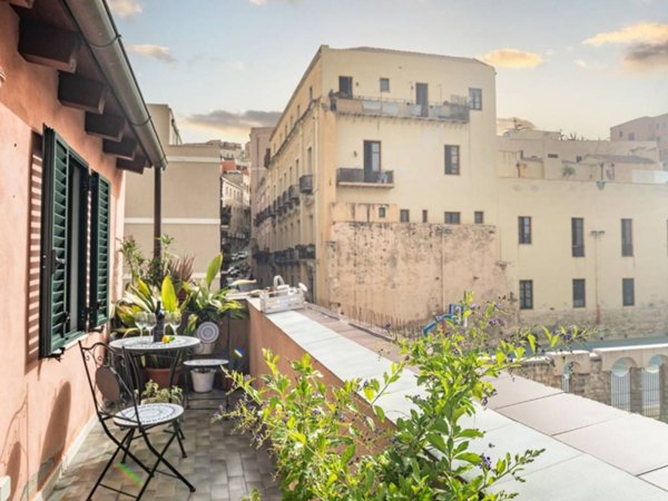 appartamento in vendita a Cagliari in zona Marina
