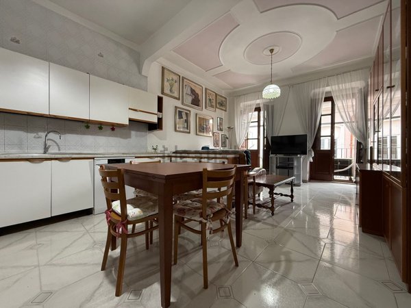 appartamento in vendita a Cagliari in zona Marina