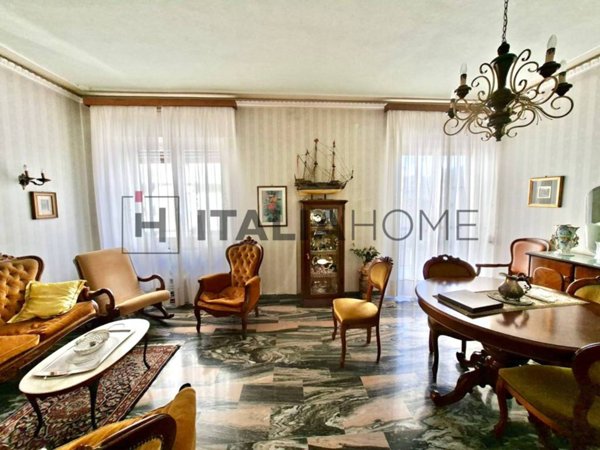 appartamento in vendita a Cagliari in zona San Benedetto