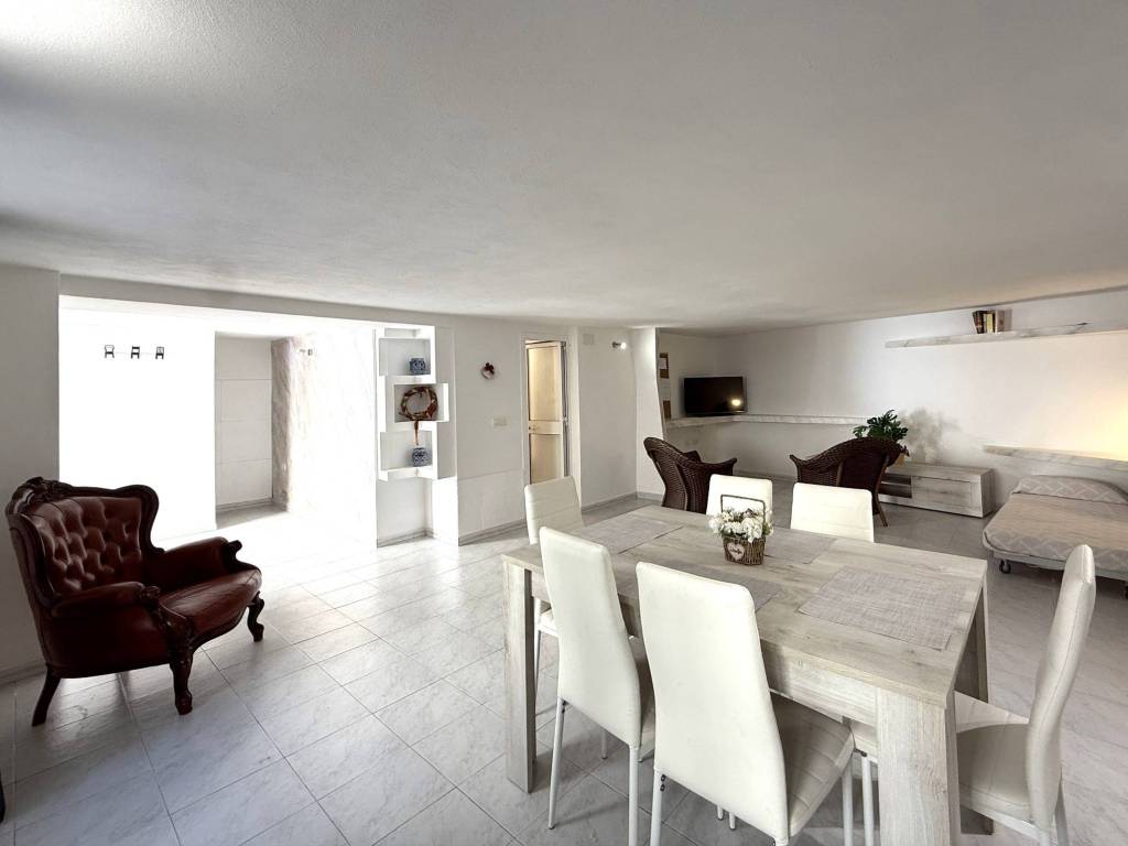 appartamento in vendita a Cagliari in zona San Benedetto