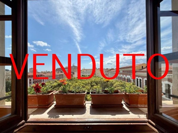 appartamento in vendita a Cagliari in zona Villanova