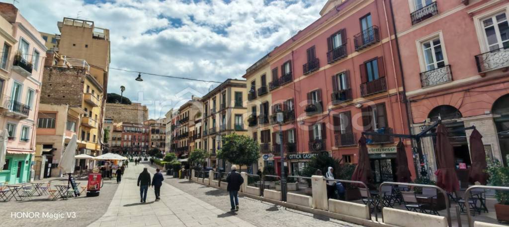 appartamento in vendita a Cagliari in zona Stampace/Punici