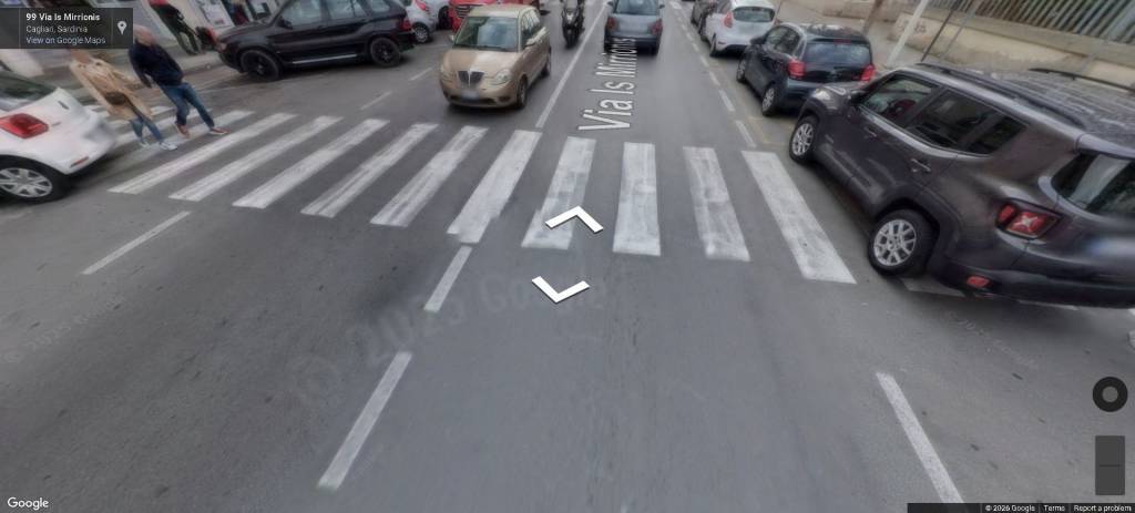 locale commerciale in vendita a Cagliari in zona Is Mirrionis/San Michele