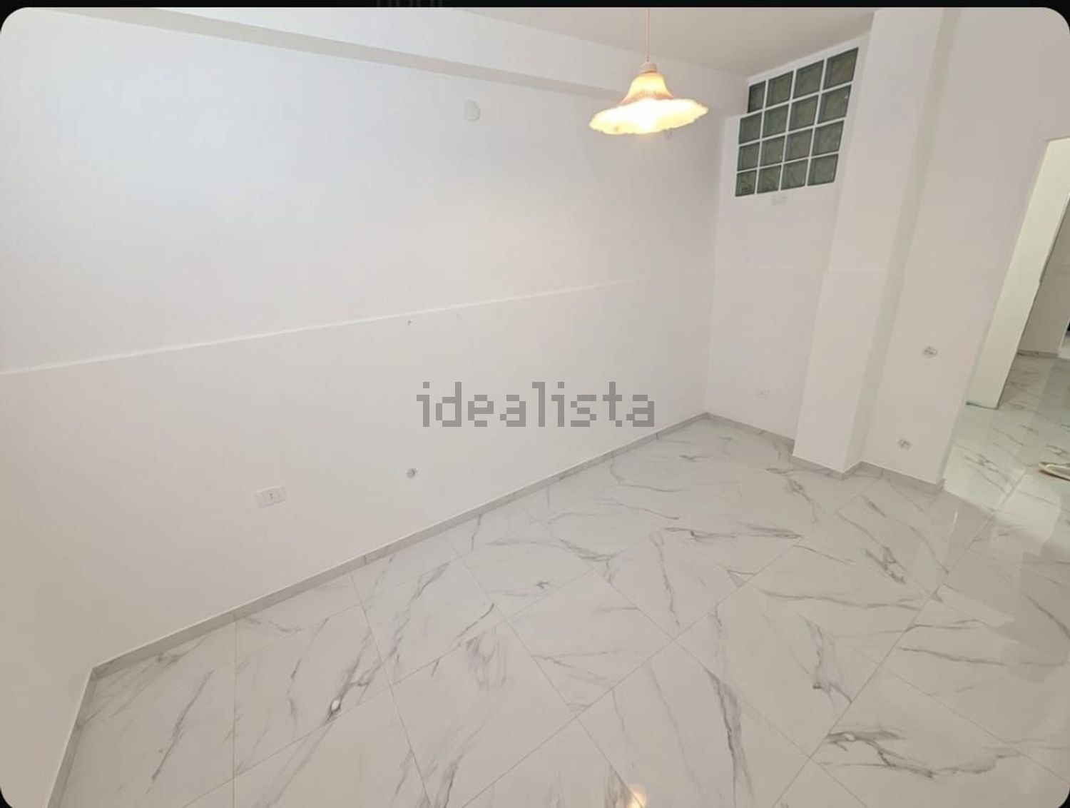 appartamento in vendita a Cagliari in zona Villanova