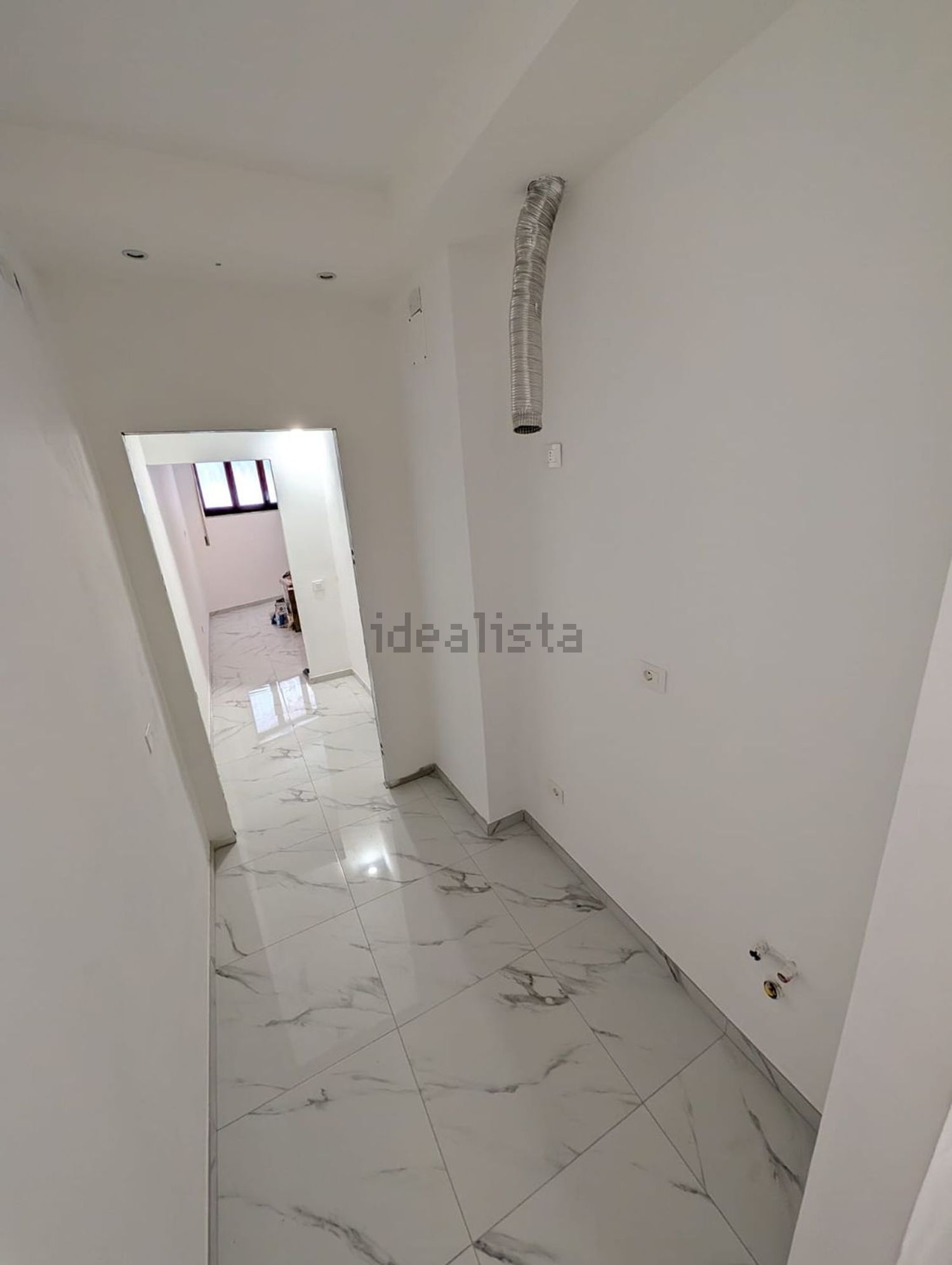 appartamento in vendita a Cagliari in zona Villanova