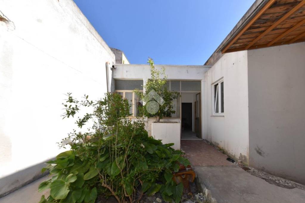 casa indipendente in vendita a Cagliari in zona Monreale