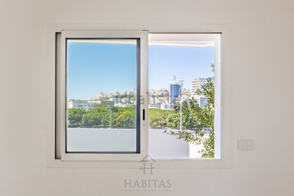 appartamento in vendita a Cagliari in zona Fonsarda / zona Giudici