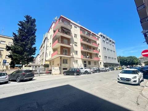 appartamento in vendita a Cagliari in zona Villanova