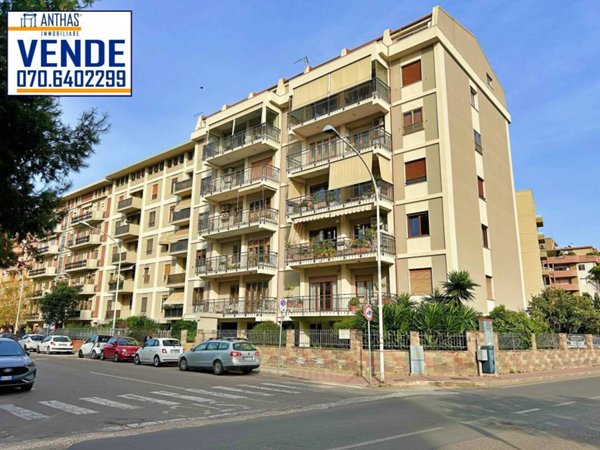 appartamento in vendita a Cagliari in zona Quartiere del Sole / La Palma
