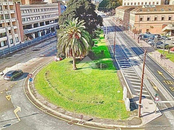 appartamento in vendita a Cagliari in zona Villanova