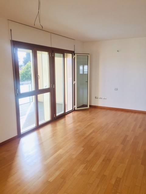 appartamento in vendita a Cagliari in zona Fonsarda / zona Giudici