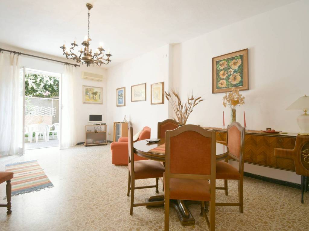 appartamento in vendita a Cagliari in zona Monte Urpinu