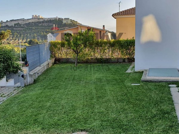 casa indipendente in vendita a Cagliari in zona Barracca Manna