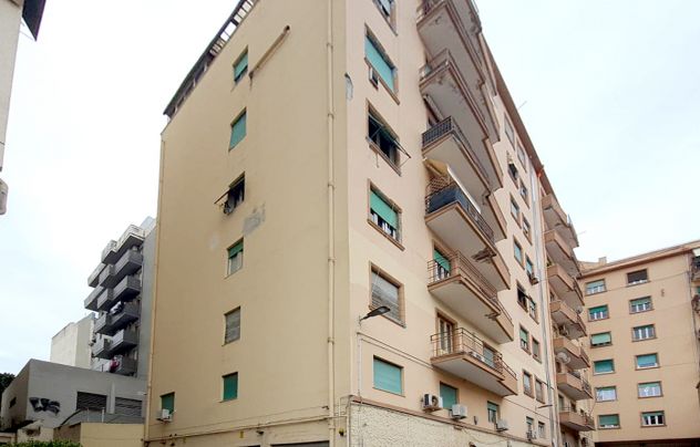 ufficio in vendita a Cagliari in zona Stampace/Punici