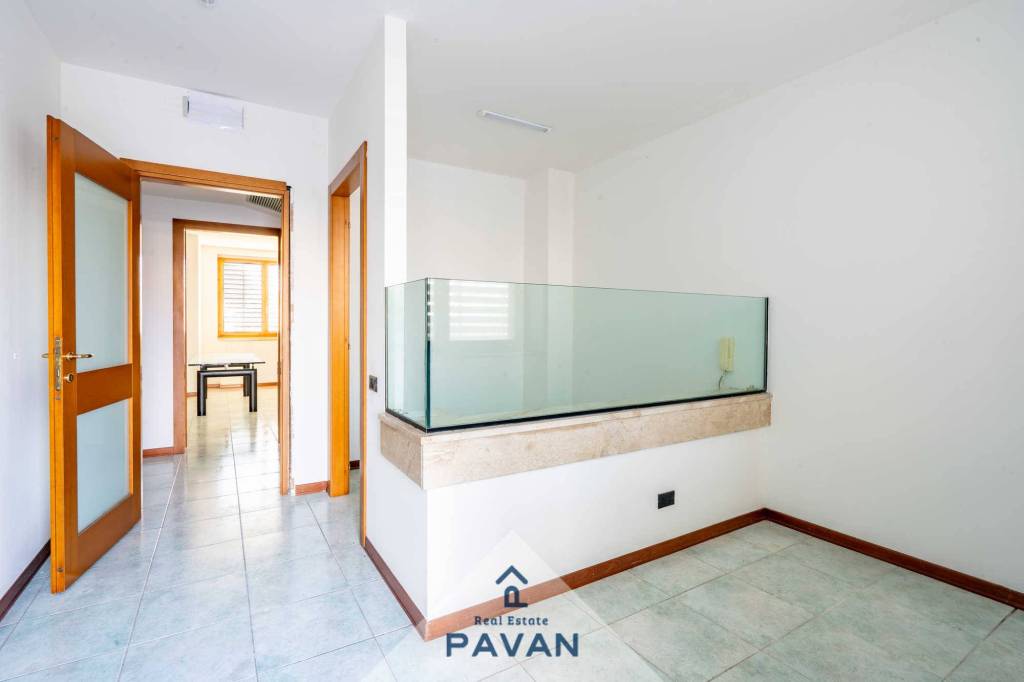 appartamento in vendita a Cagliari in zona Sant'Elia