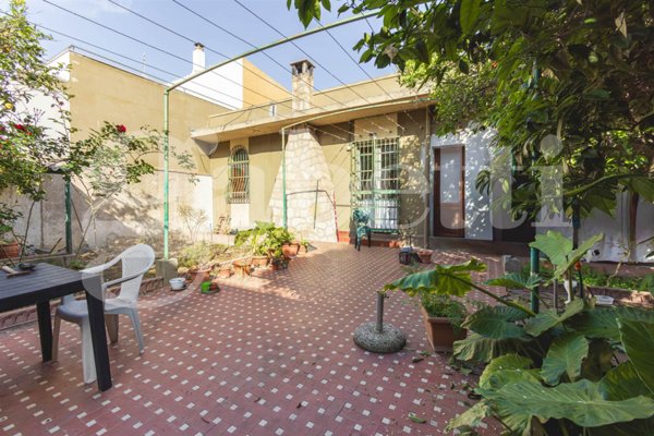 appartamento in vendita a Cagliari in zona Pirri