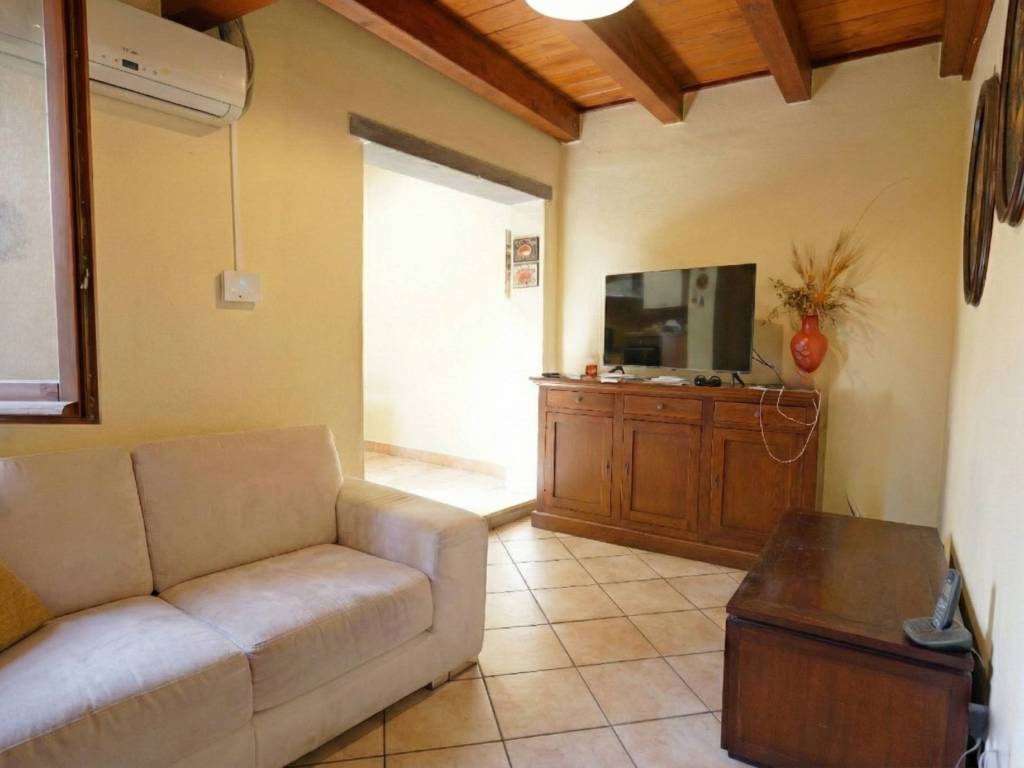 appartamento in vendita a Cagliari in zona Villanova