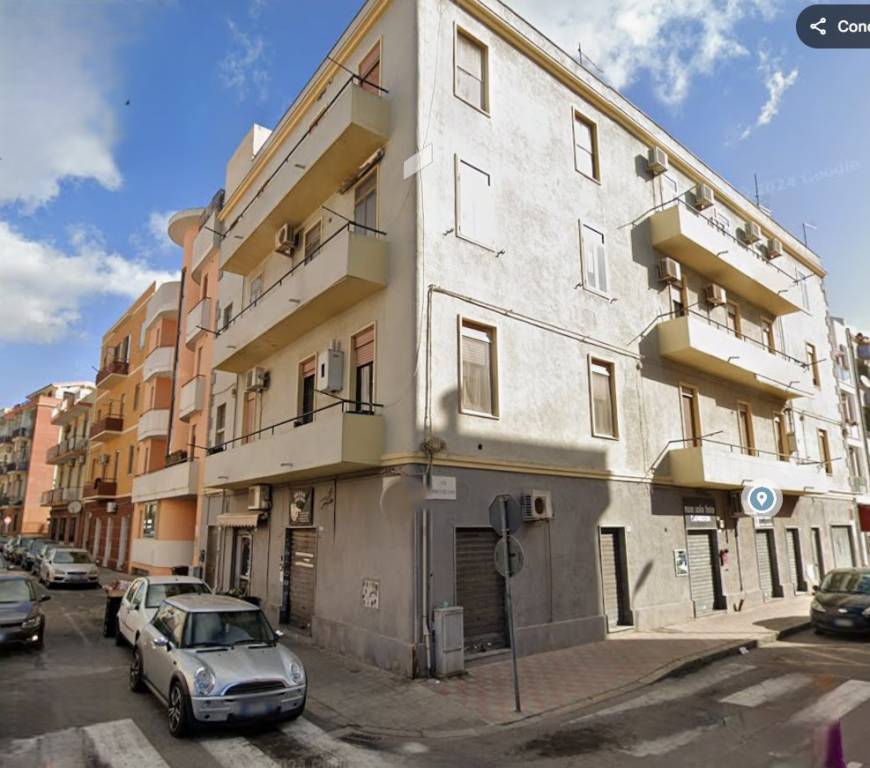 negozio in vendita a Cagliari in zona Is Mirrionis/San Michele