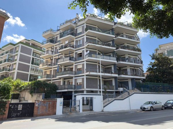 appartamento in vendita a Cagliari in zona Monte Urpinu
