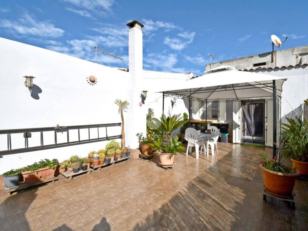 casa indipendente in vendita a Cagliari in zona Pirri