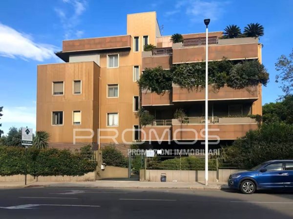 appartamento in vendita a Cagliari in zona Genneruxi