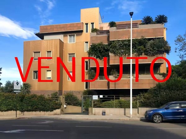 appartamento in vendita a Cagliari in zona Genneruxi