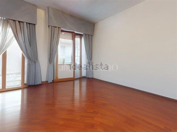 appartamento in vendita a Cagliari in zona Bonaria