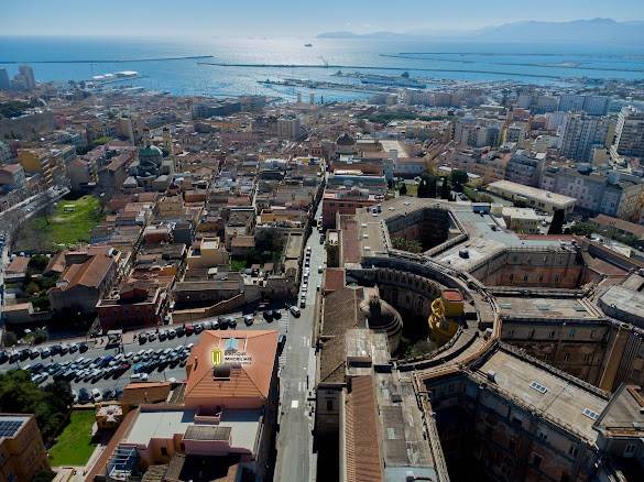 appartamento in vendita a Cagliari in zona Stampace/Punici