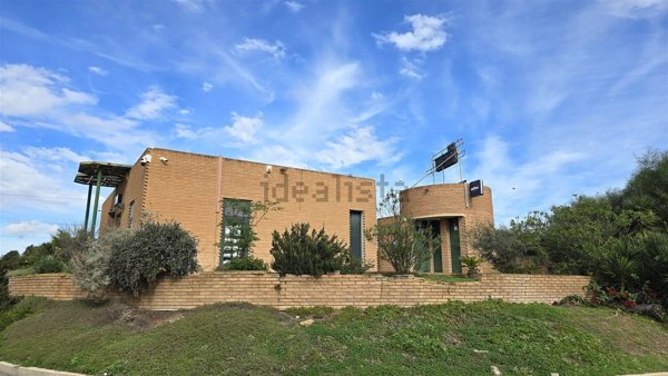 negozio in vendita a Cagliari