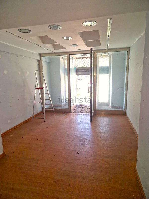 locale commerciale in vendita a Cagliari in zona San Benedetto