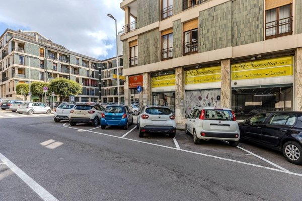 locale commerciale in vendita a Cagliari in zona Marina