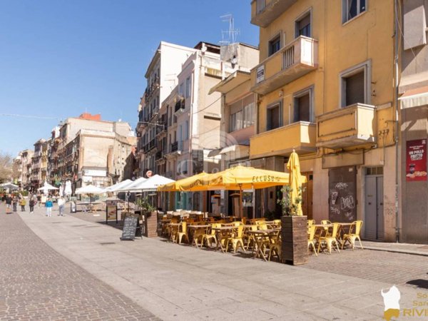 appartamento in vendita a Cagliari in zona Stampace/Punici