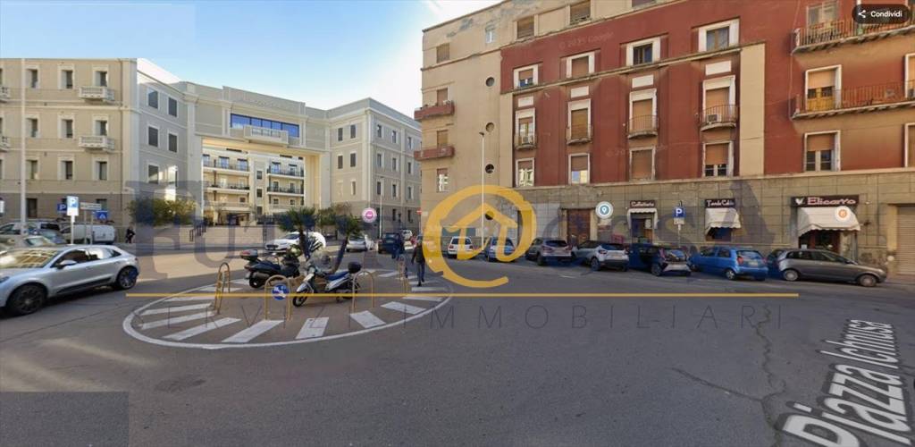 negozio in vendita a Cagliari