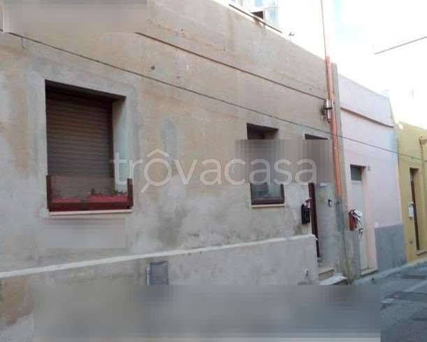 appartamento in vendita a Cagliari in zona Tribunale