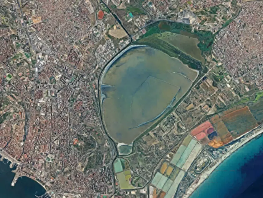 terreno edificabile in vendita a Cagliari in zona Tribunale