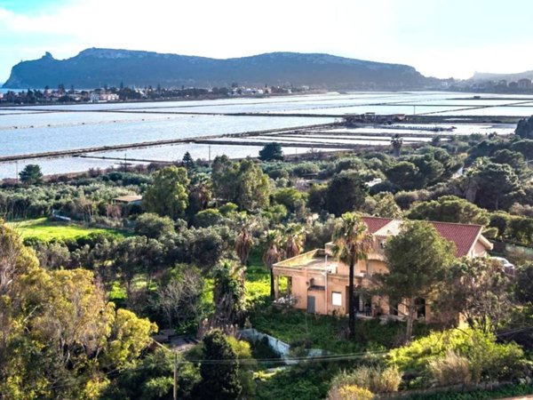 casa indipendente in vendita a Cagliari