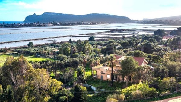 casa indipendente in vendita a Cagliari