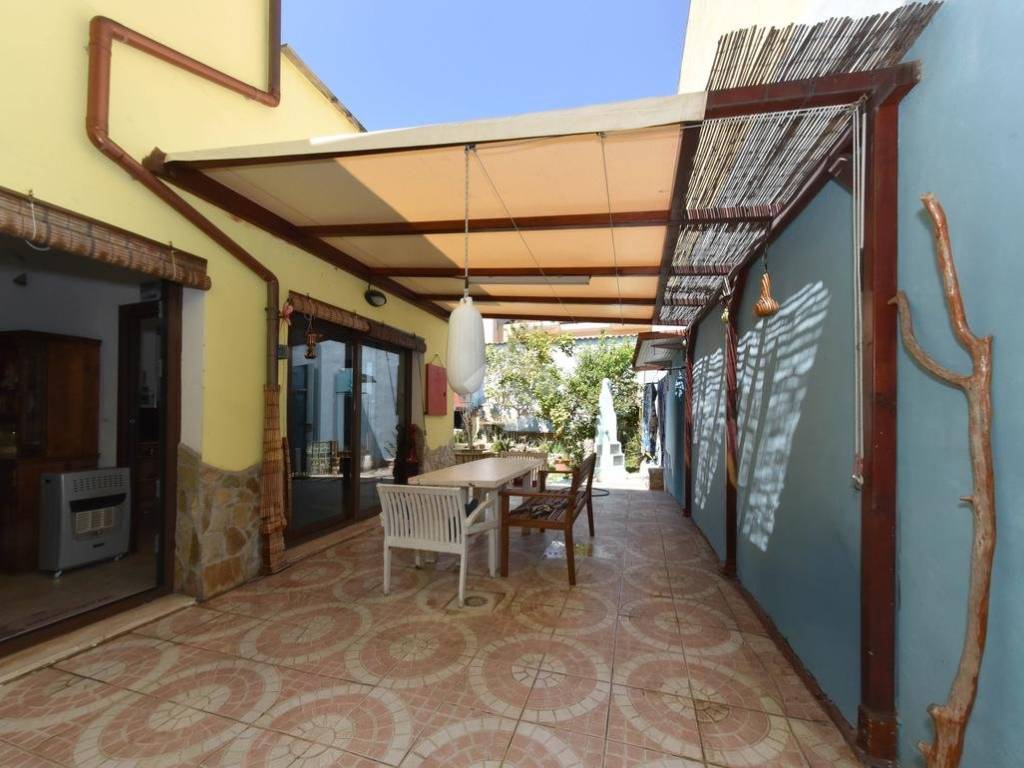 appartamento in vendita a Cagliari in zona Pirri