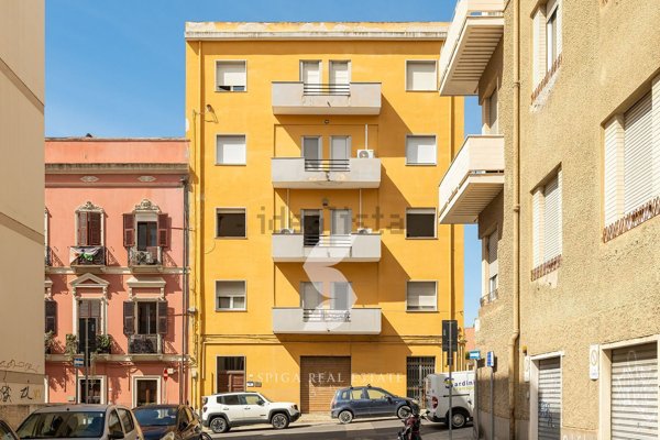 appartamento in vendita a Cagliari in zona Villanova